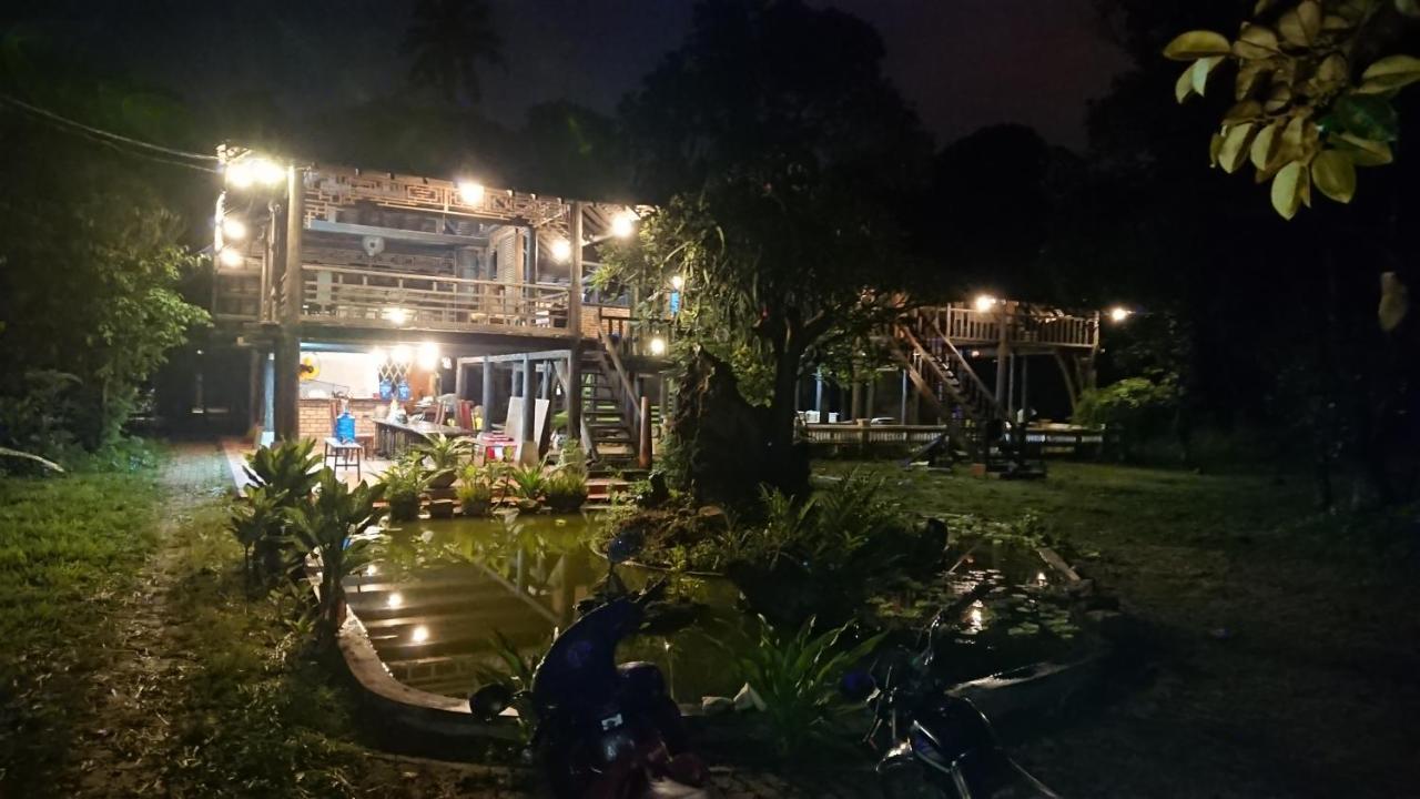 Vuonthuguesthousegarden Kon Tum Buitenkant foto