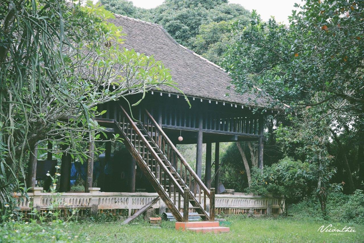 Vuonthuguesthousegarden Kon Tum Buitenkant foto